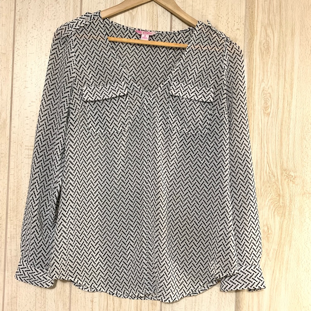 Candie’s it’s for women long sleeve shirt size S